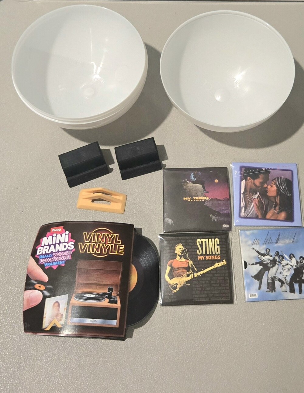New Mini Brands Vinyl Miniature Collectible Sting, Lil Baby, Commodores, Peaches